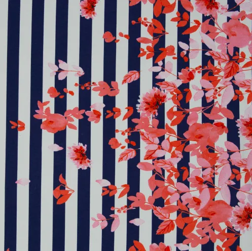 Tricot gestreept met roze bloemetjes